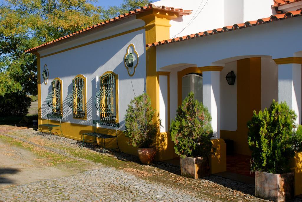 Herdade Da Samarra Hotell Viana do Alentejo Exteriör bild