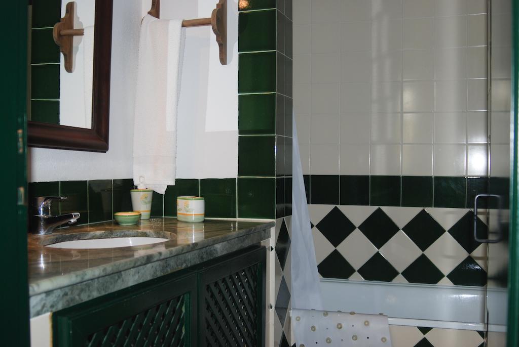 Herdade Da Samarra Hotell Viana do Alentejo Rum bild