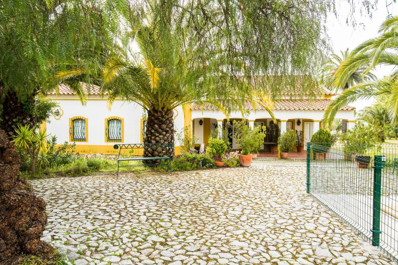 Herdade Da Samarra Hotell Viana do Alentejo Exteriör bild