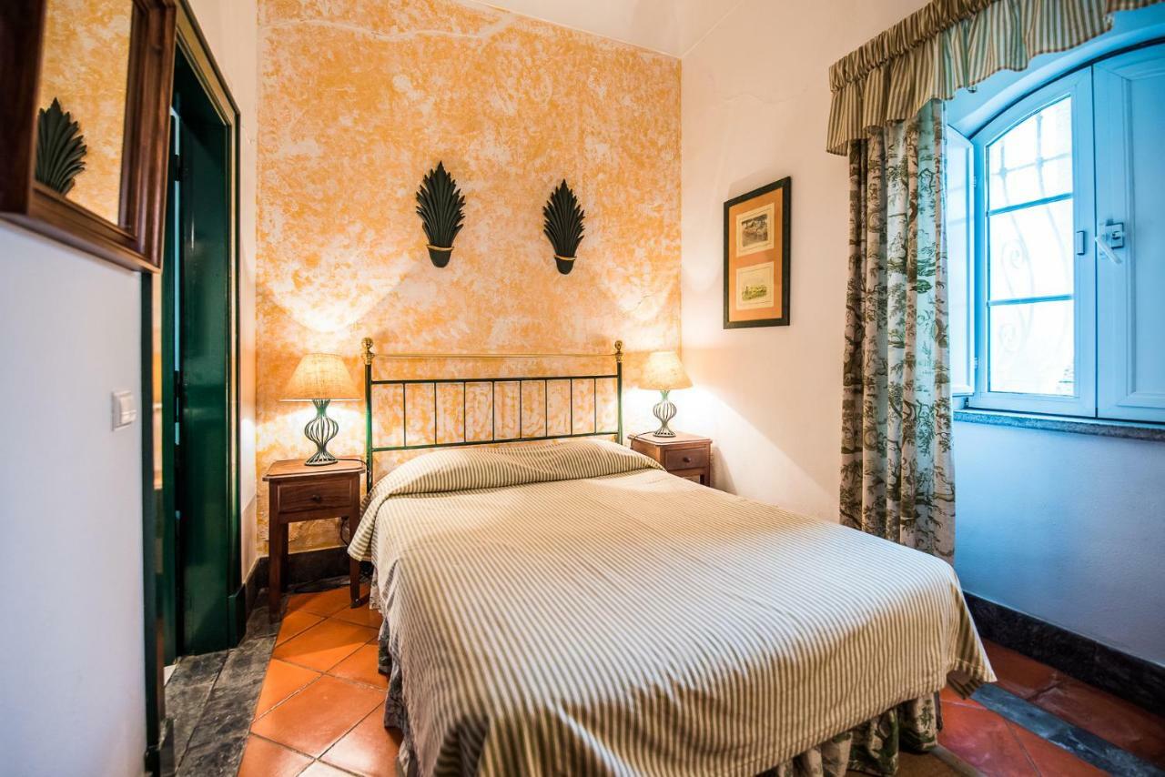 Herdade Da Samarra Hotell Viana do Alentejo Exteriör bild