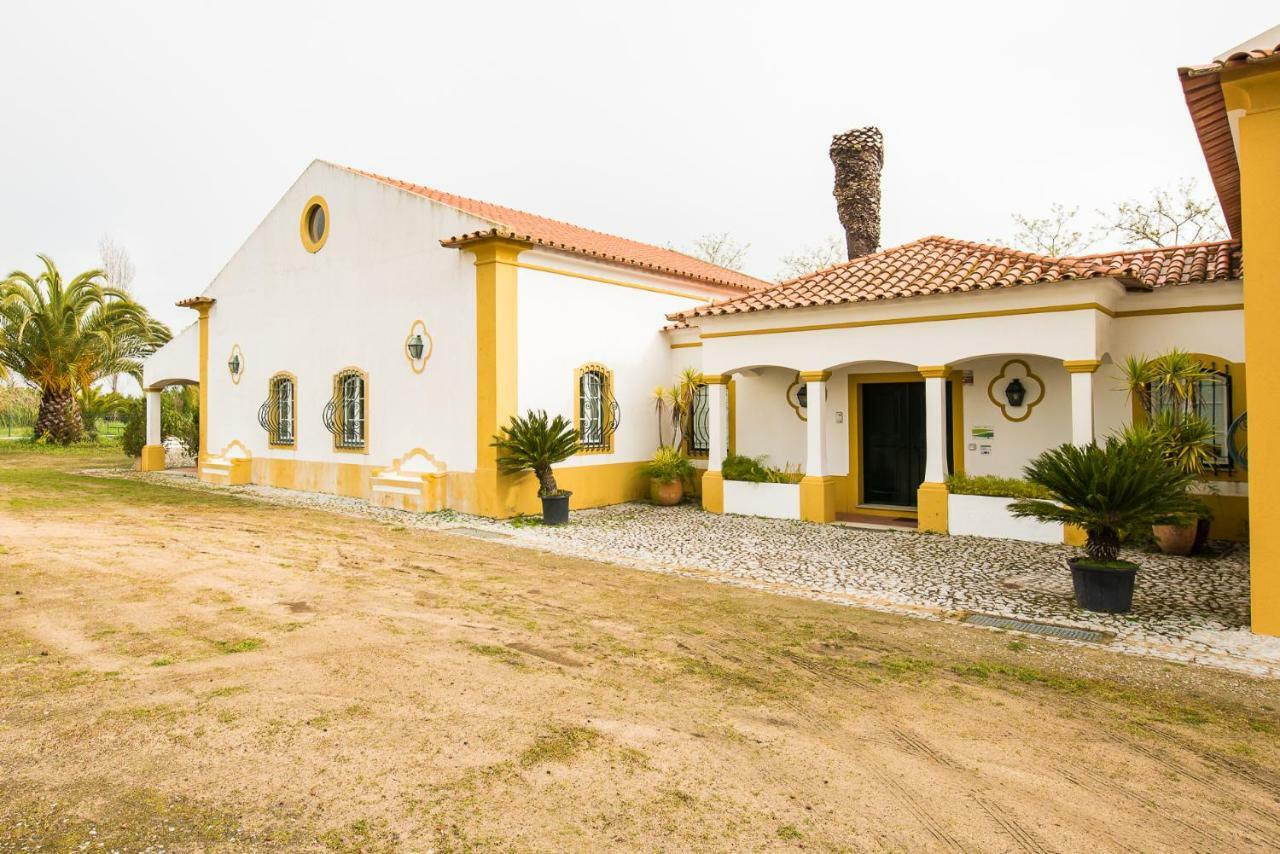 Herdade Da Samarra Hotell Viana do Alentejo Exteriör bild